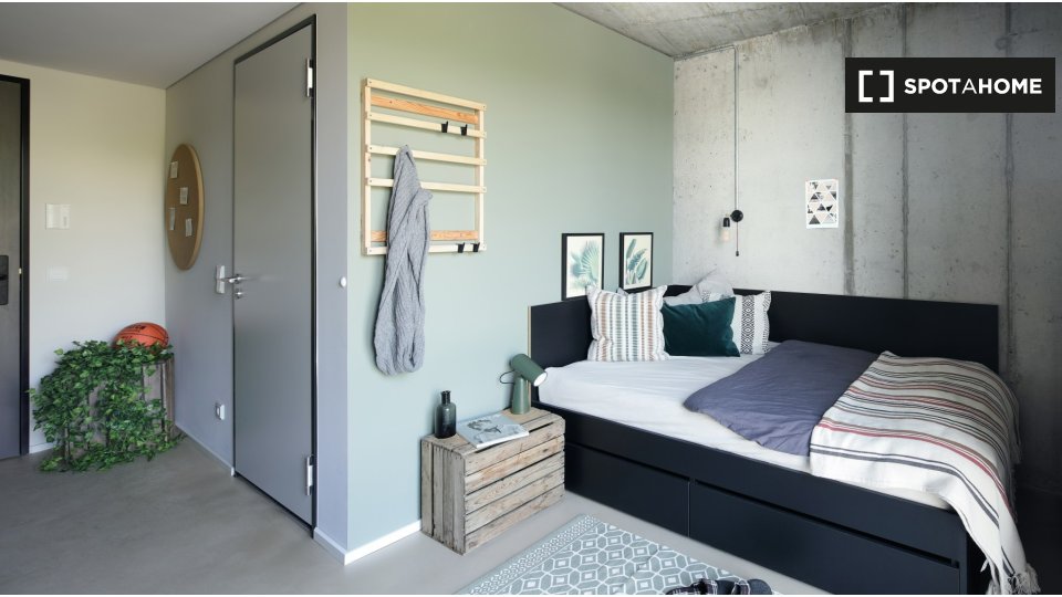 Apartment Berlin, 1 bed, 29m² — photo 3