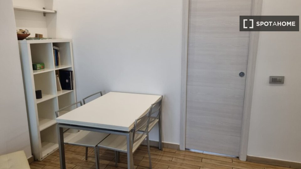 Apartment mono Milan, 50m² — photo 1