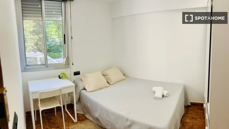 Apartment Valencia, 3 beds — photo 9