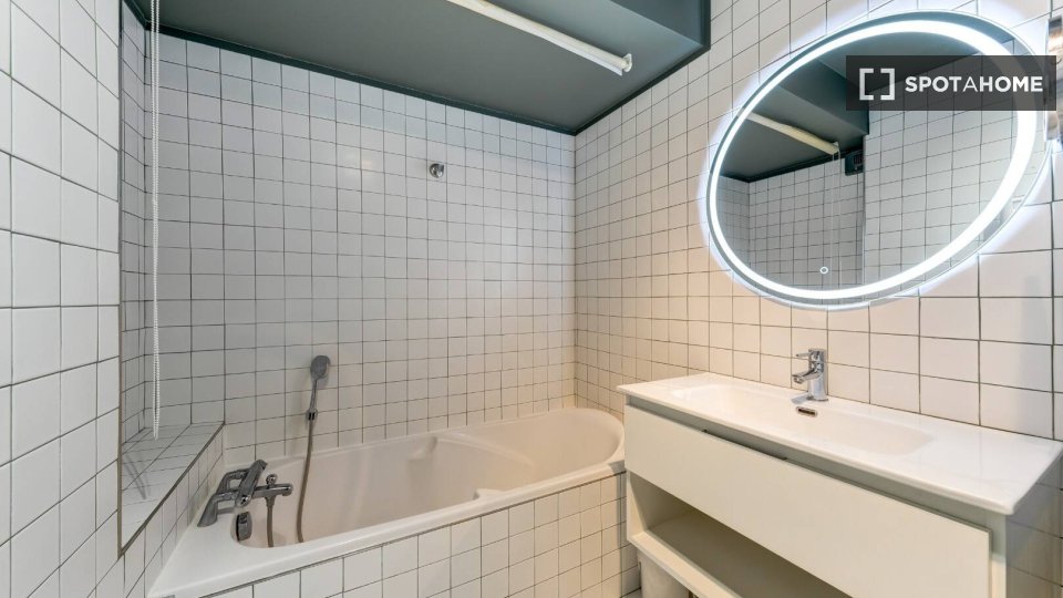 Apartment Lyon, 1 bed — photo 8