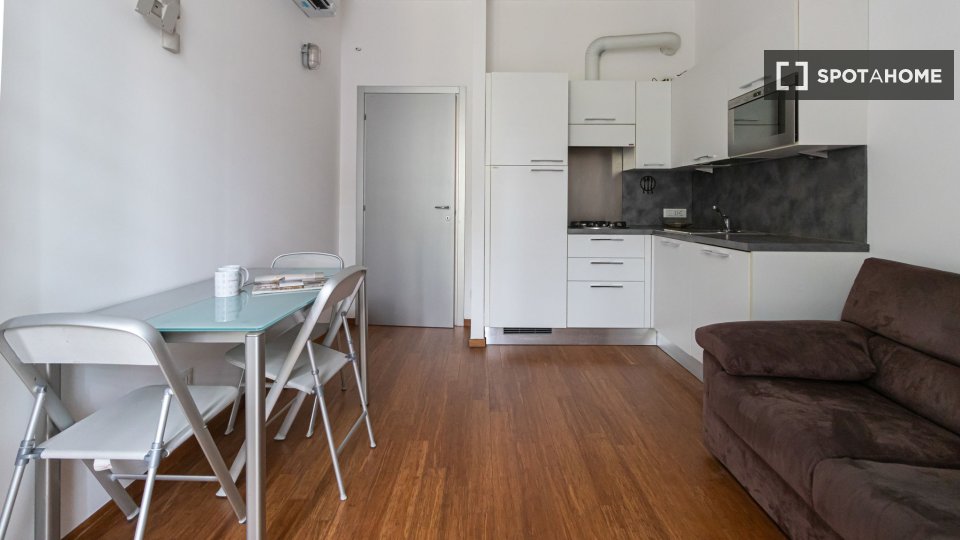 Apartment Milan, 1 bed, 40m² — photo 6