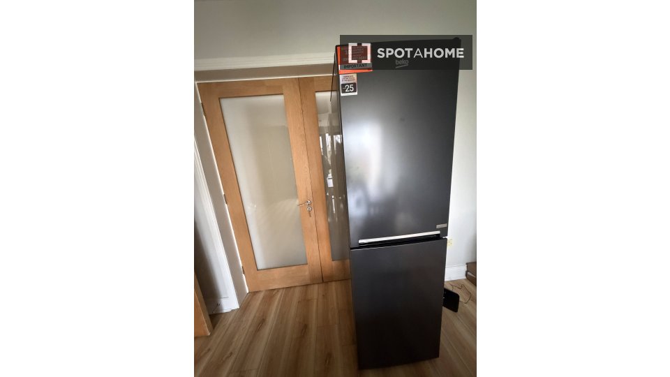 Double room Dublin, 7 beds, 108m² — photo 8