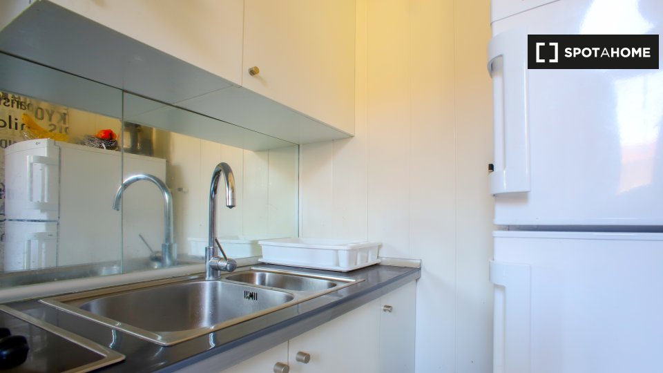 Apartment Valencia, 3 beds — photo 17