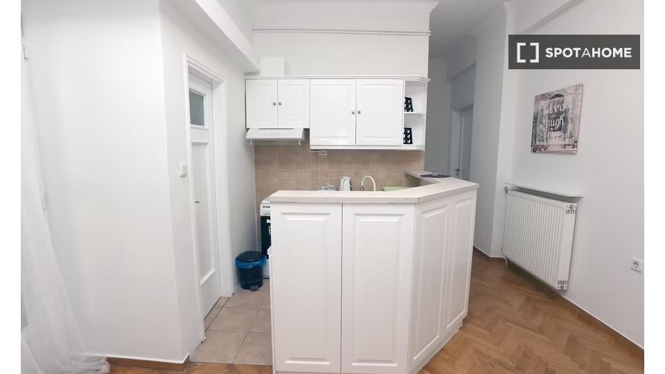 Double room Athens, 4 beds — photo 4