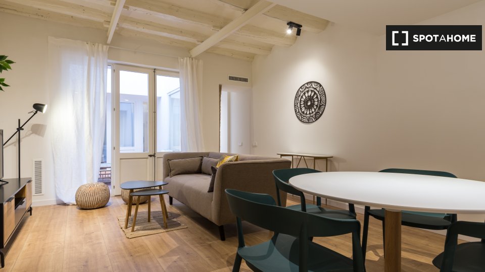 Appartamento Barcellona, 2 camere, 95m² — foto 30