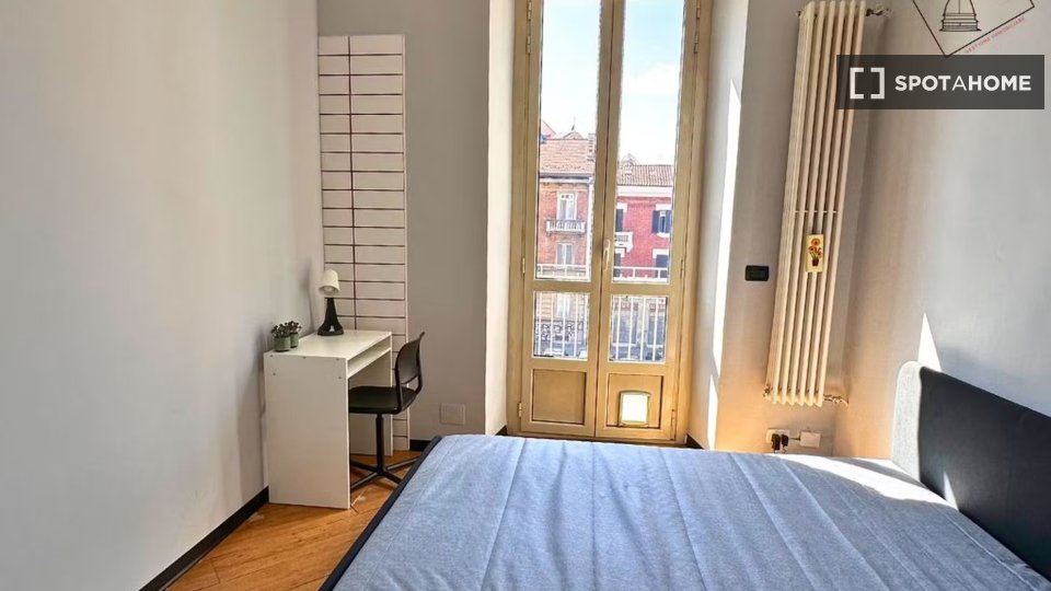Double room Turin, 2 beds — photo 1
