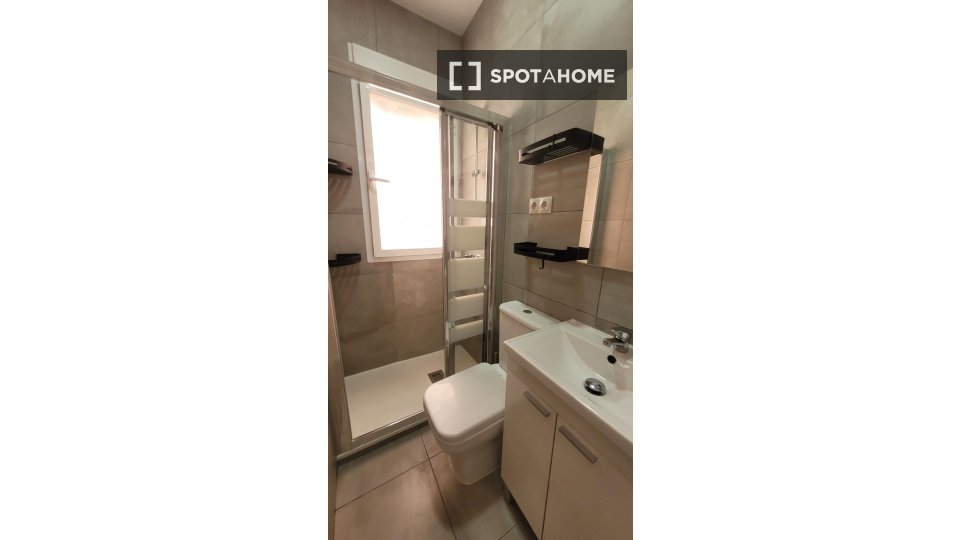 Appartamento Madrid, 2 camere, 65m² — foto 2