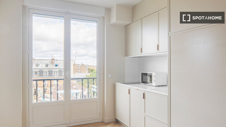Apartment Paris, 1 bed, 30m² — photo 3
