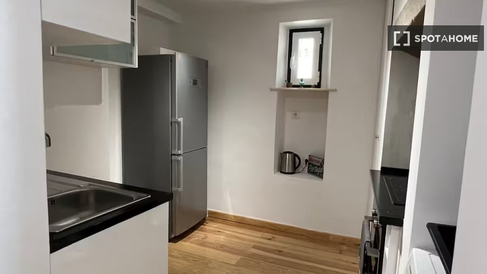 Apartment Lisbon, 2 beds — photo 7
