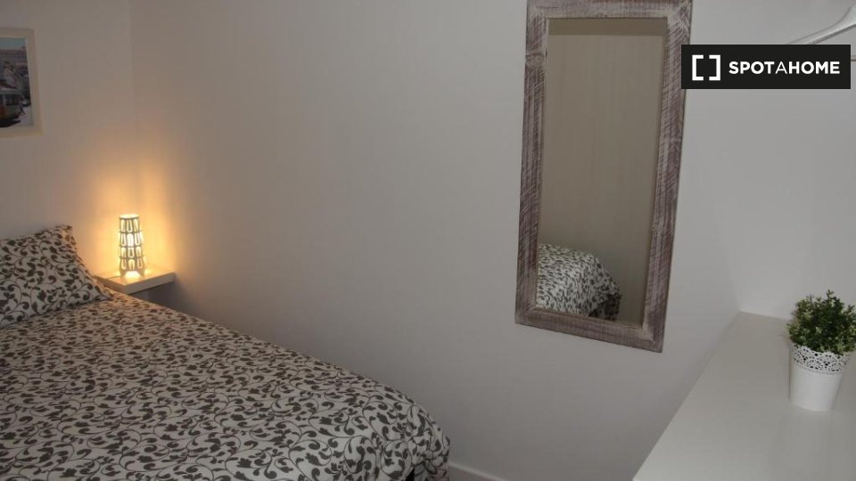 Apartment Lisbon, 1 bed — photo 9