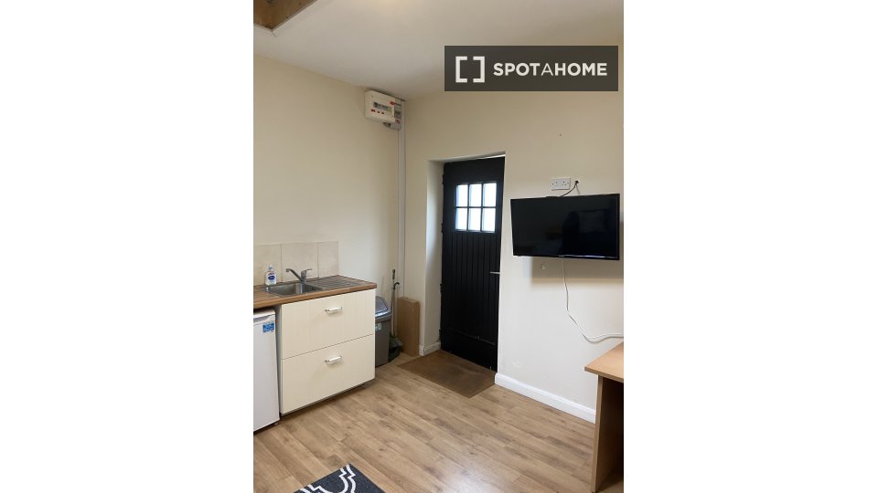 Apartment Dublin, 1 bed, 50m² — photo 2