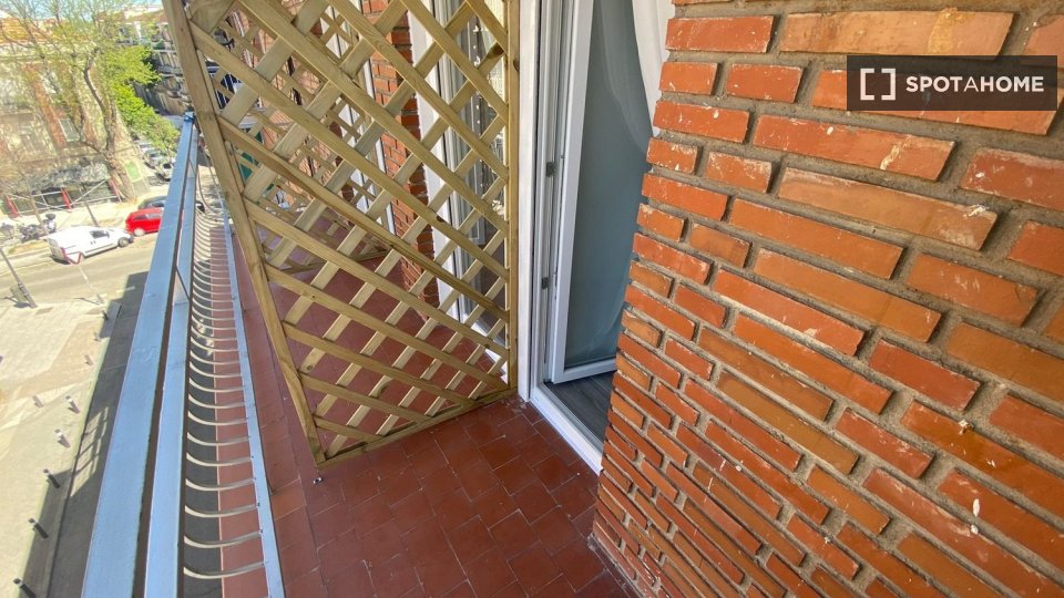 Double room Madrid, 7 beds — photo 17
