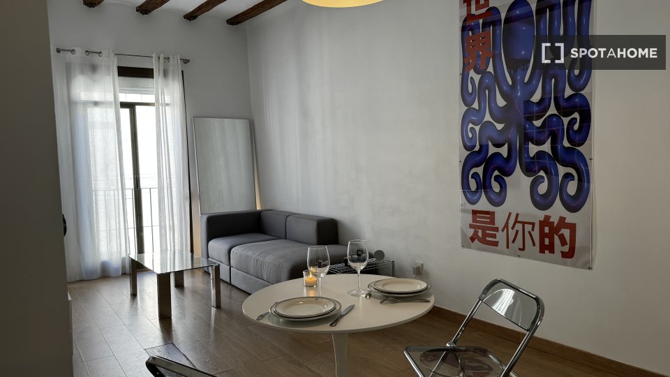 Apartment Barcelona, 2 beds, 70m² — photo 17