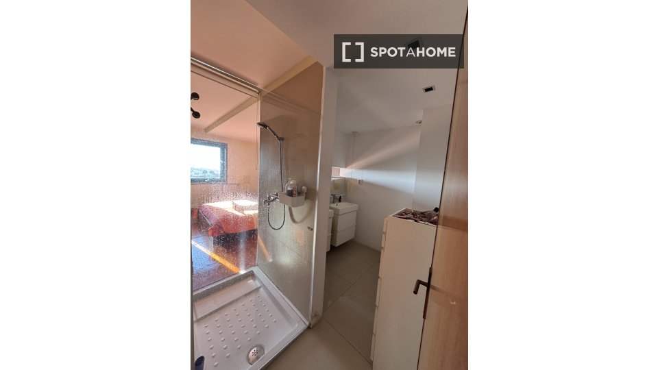 Apartment Porto, 4 beds, 200m² — photo 16
