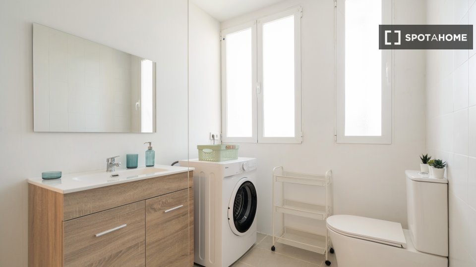 Apartment Madrid, 3 beds, 70m² — photo 15