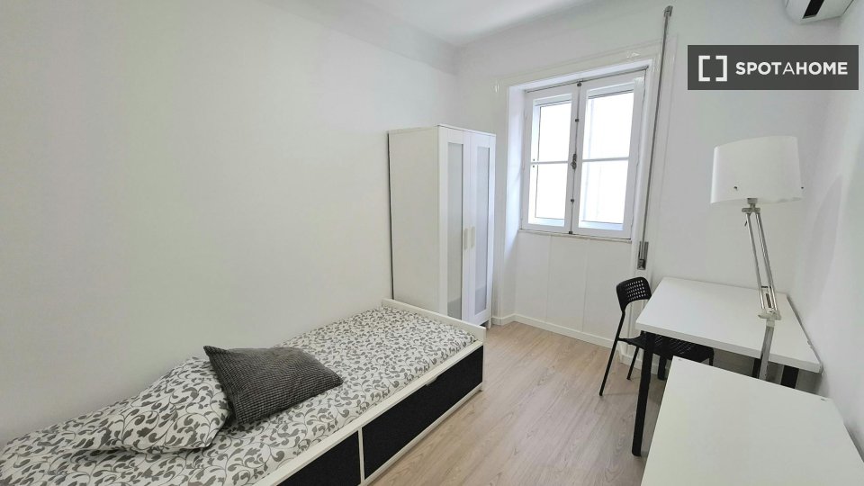 Double room Porto, 20 beds — photo 18