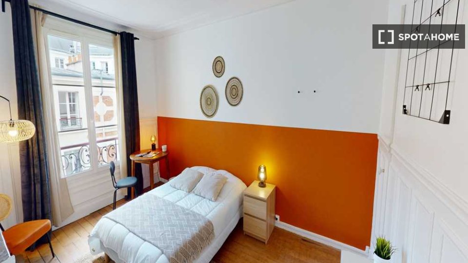 Double room Paris, 3 beds, 80m² — photo 11