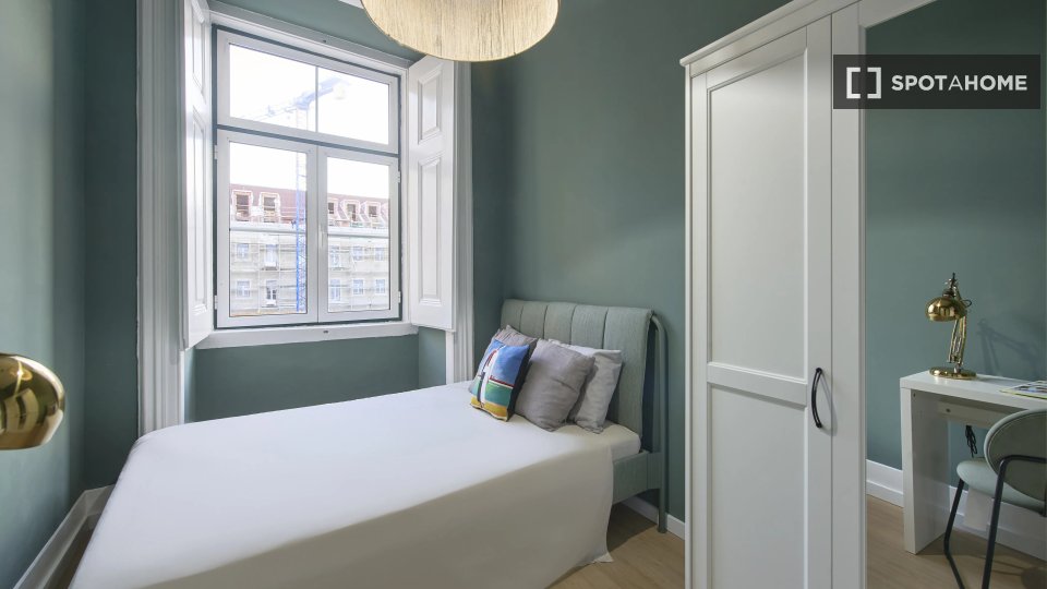 Double room Lisbon, 9 beds — photo 12