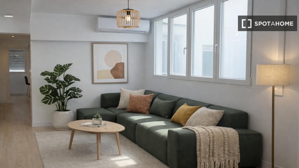 Double room Valencia, 4 beds, 80m² — photo 13