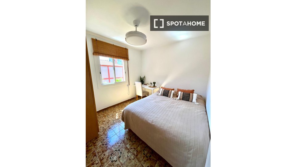 Habitación doble Barcelona, 2 habitaciones, 60m² — foto 3