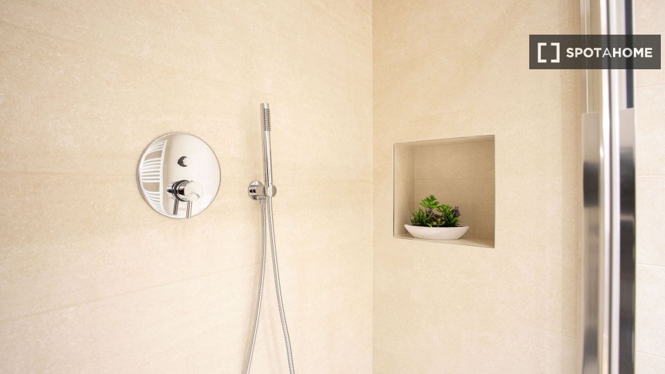 Apartment mono Milan, 42m² — photo 3