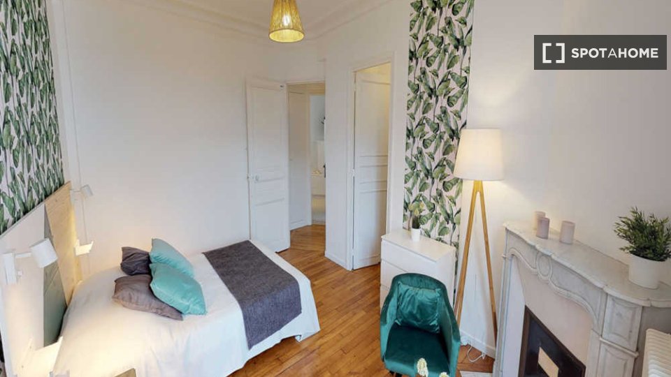 Double room Paris, 4 beds, 100m² — photo 6