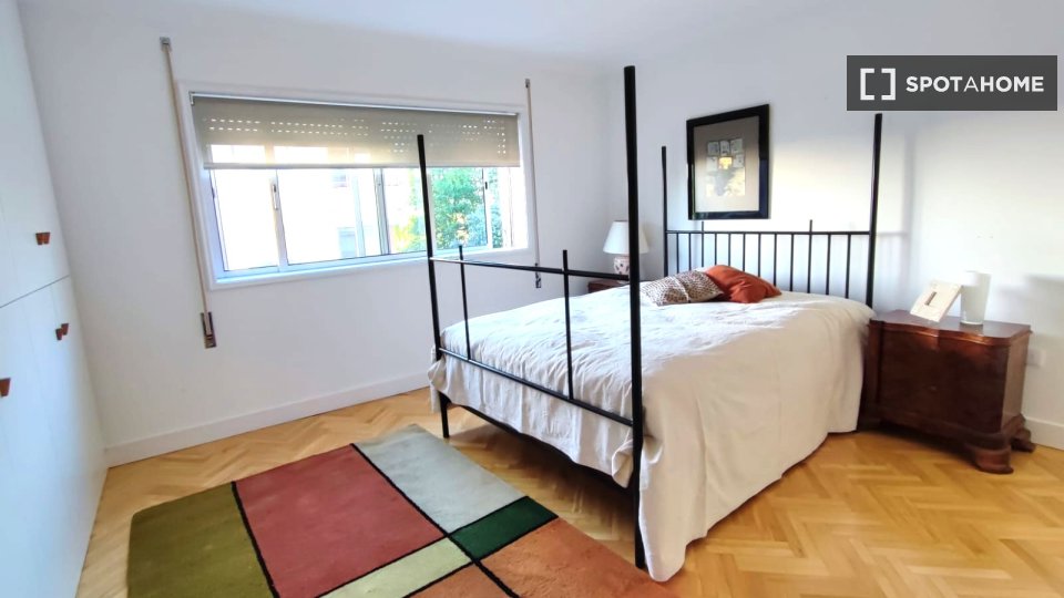 Apartment Porto, 4 beds, 165m² — photo 9