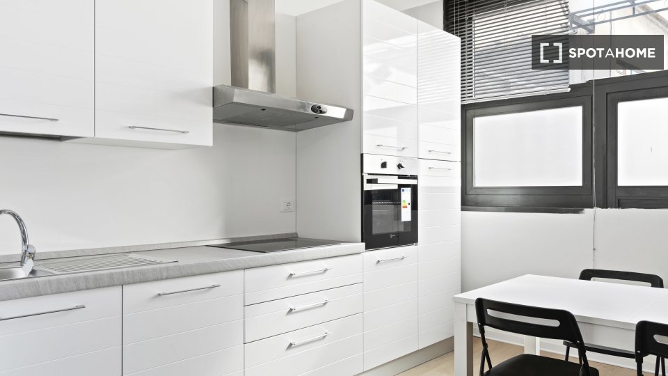 Double room Milan, 6 beds, 142m² — photo 15