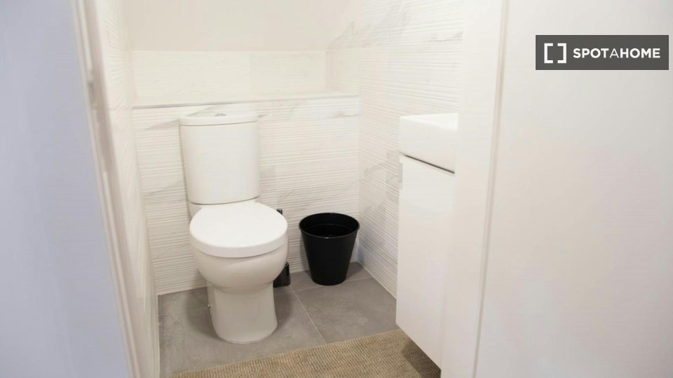 Double room Porto, 14 beds — photo 14