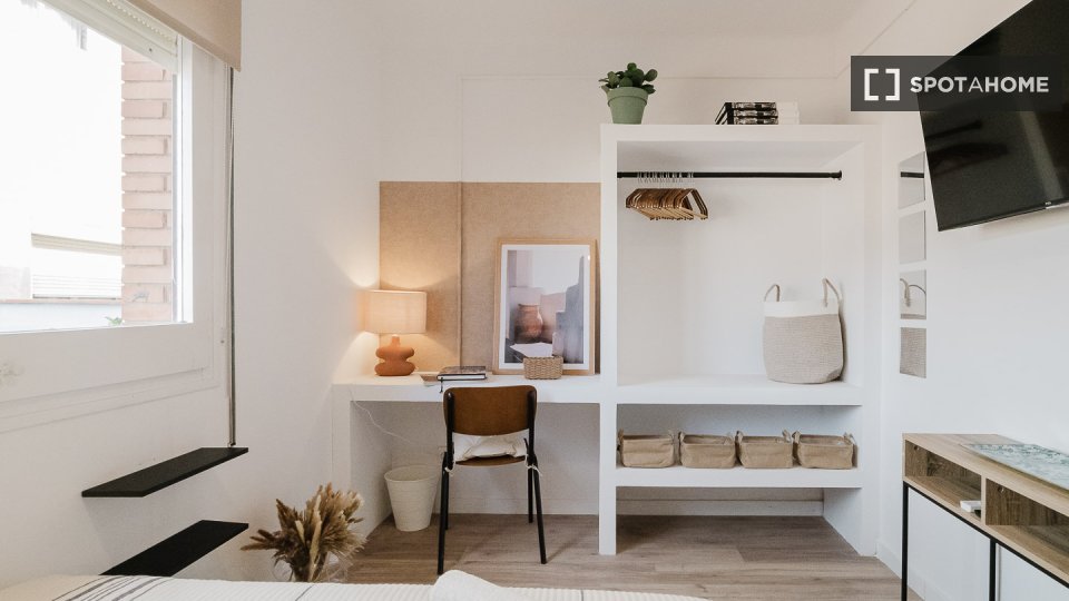 Double room Barcelona, 8 beds, 220m² — photo 70