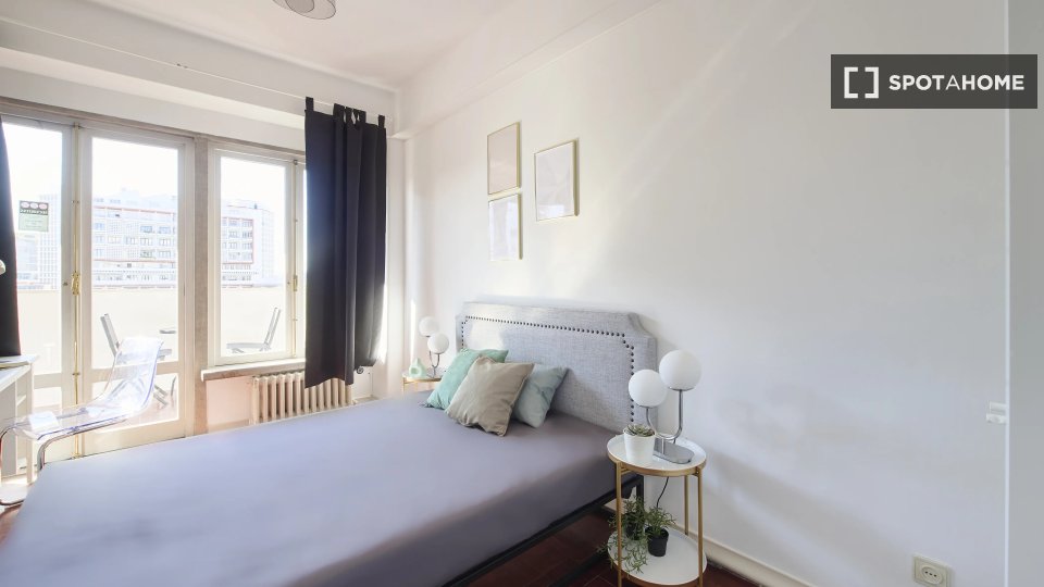 Double room Lisbon, 7 beds — photo 11