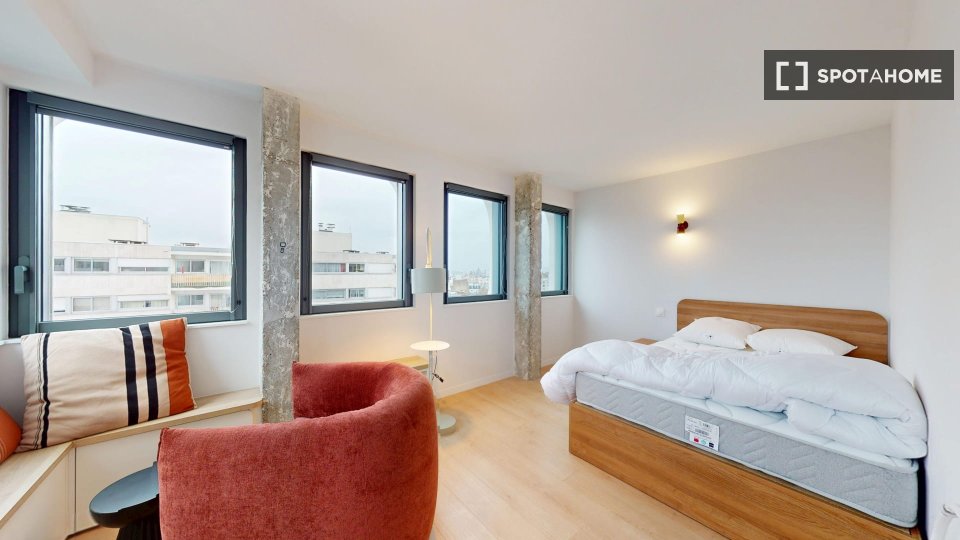 Double room Paris, 12 beds — photo 11