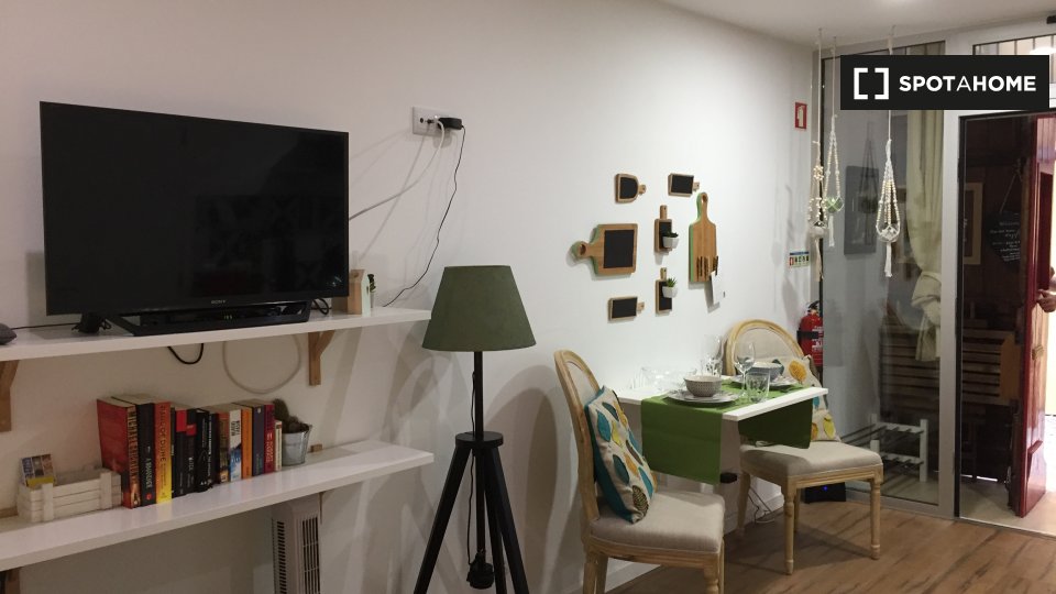 Apartment mono Lisbon, 50m² — photo 10
