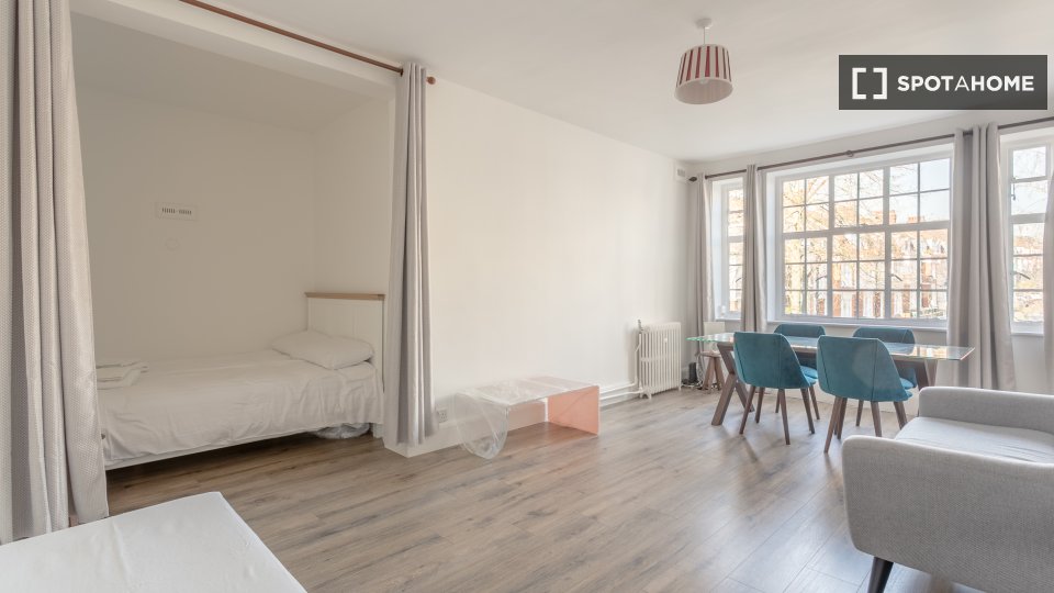 Apartment London, 1 bed, 52m² — photo 43