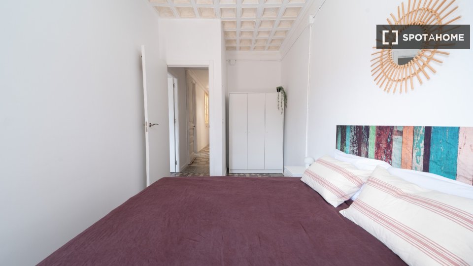 Double room Barcelona, 14 beds, 400m² — photo 11