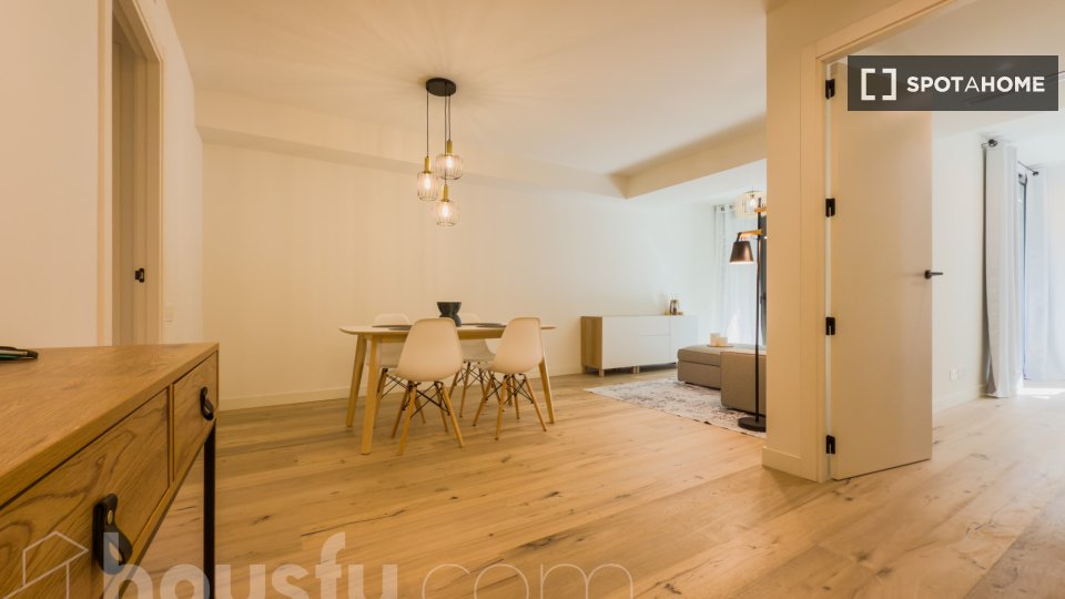 Apartment Barcelona, 3 beds, 109m² — photo 13