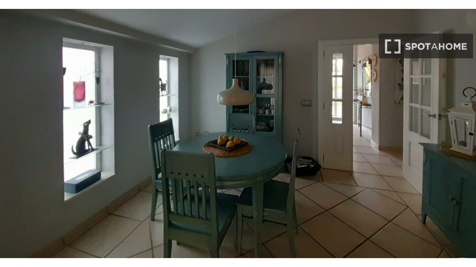 Apartment mono Valencia, 75m² — photo 2
