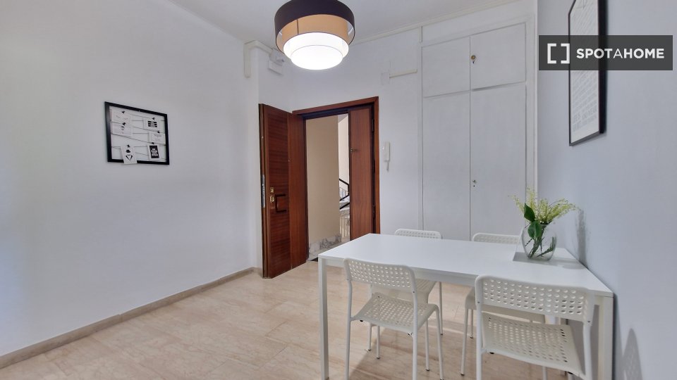 Double room Rome, 5 beds — photo 30