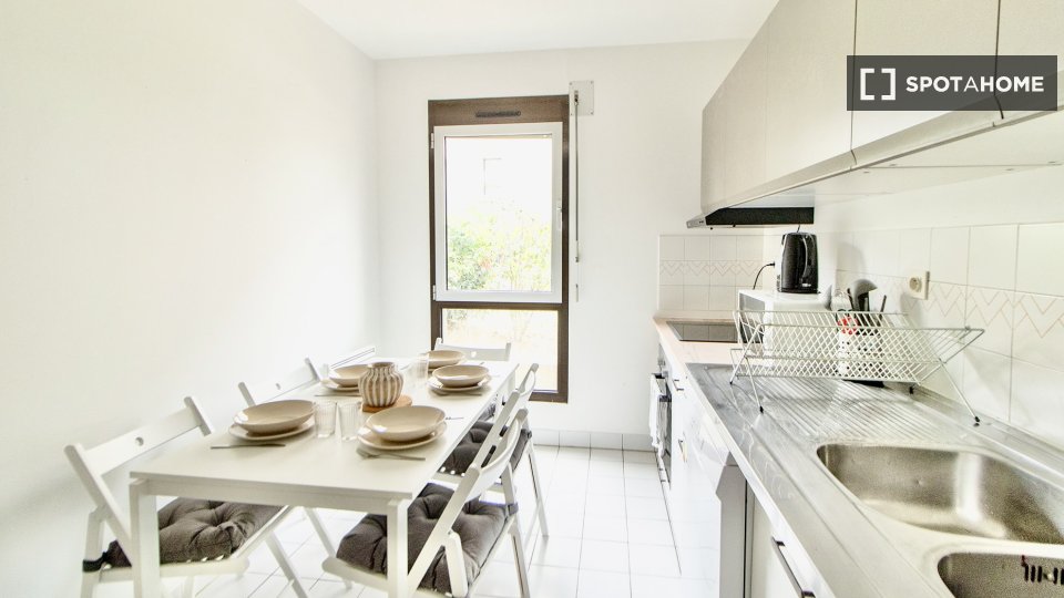 Double room Paris, 5 beds — photo 3