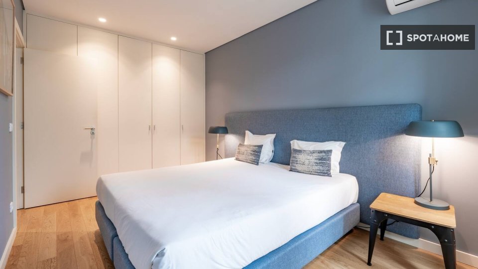 Apartment Porto, 1 bed — photo 1