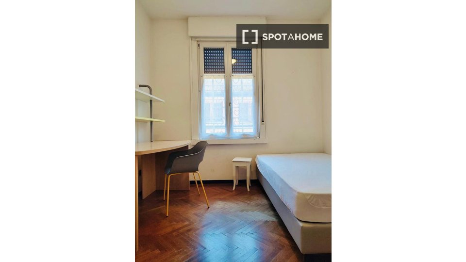 Double room Trento, 3 beds — photo 1