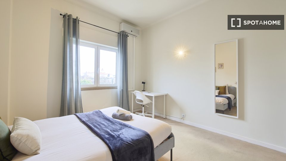Double room Lisbon, 7 beds — photo 16