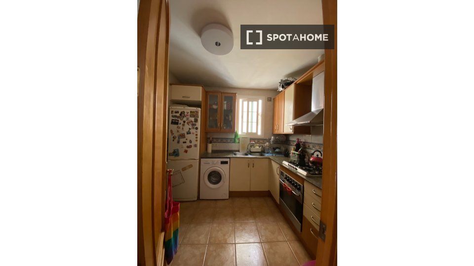 Double room Barcelona, 2 beds, 75m² — photo 12