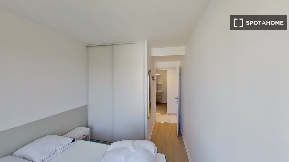 Double room Paris, 12 beds — photo 11