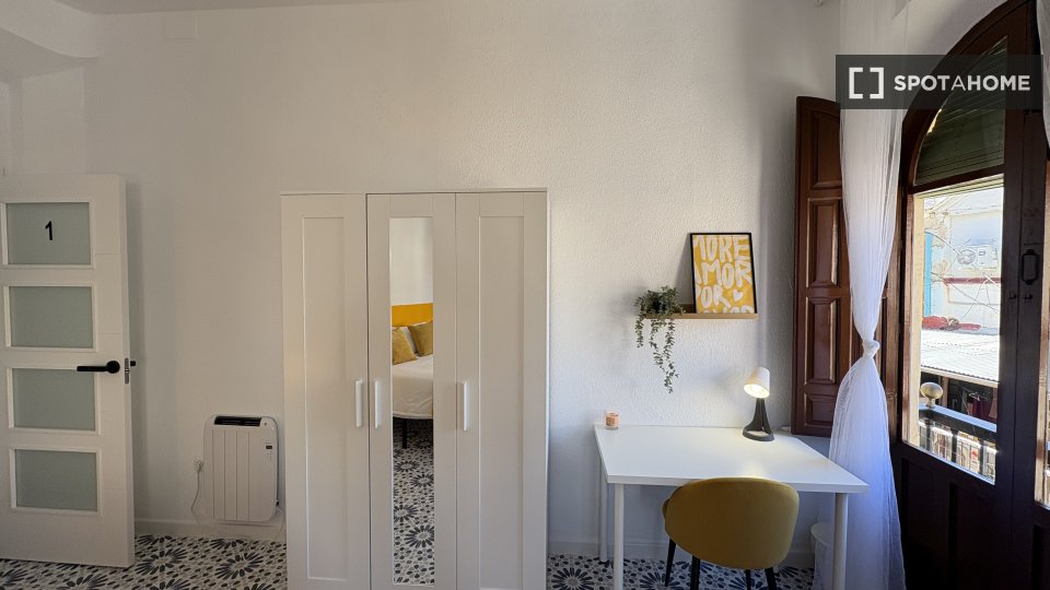 Double room Granada, 6 beds — photo 13