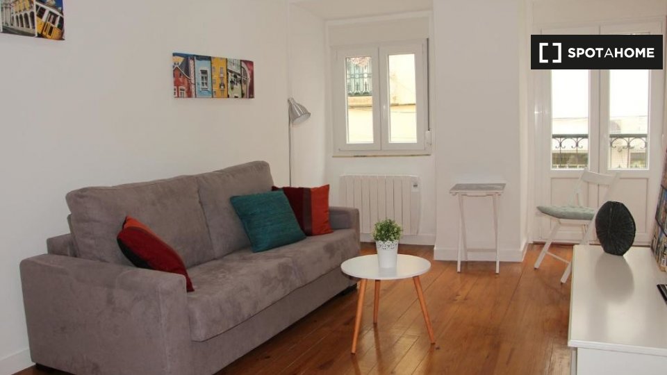 Apartment Lisbon, 1 bed — photo 10