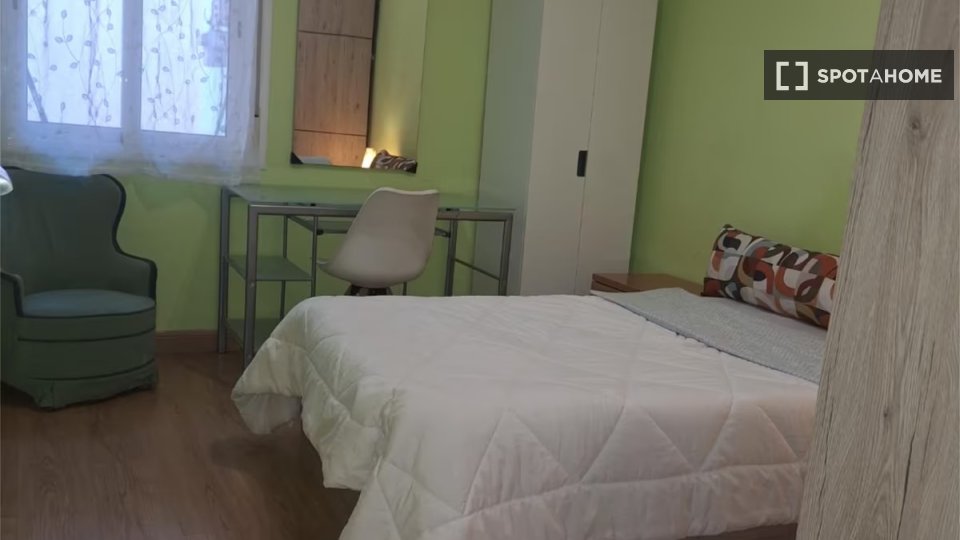 Double room Barcelona, 2 beds — photo 5