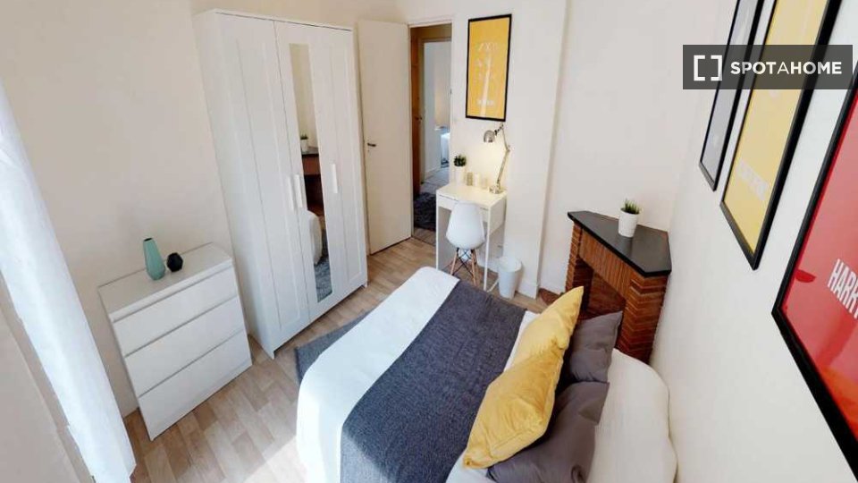Double room Toulouse, 3 beds, 60m² — photo 8