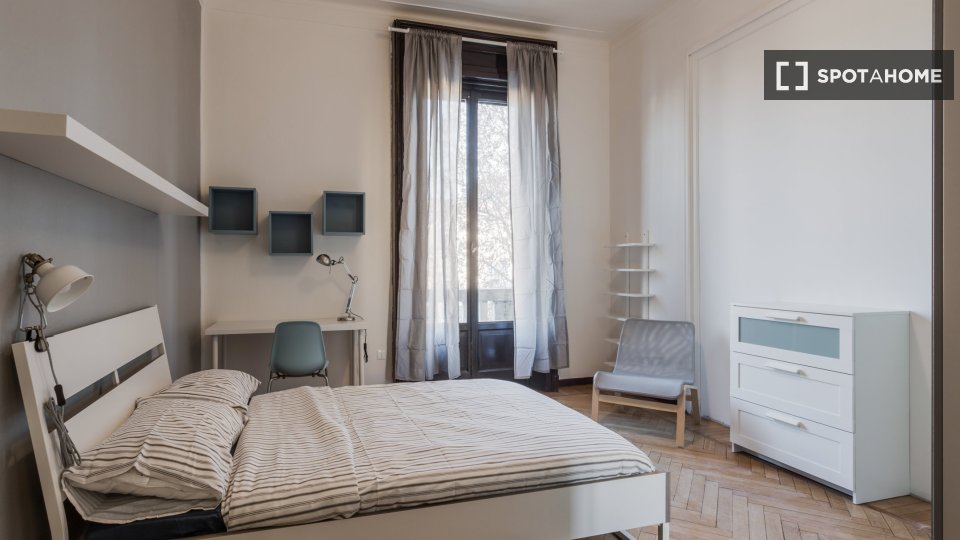 Double room Milan, 3 beds, 128m² — photo 14