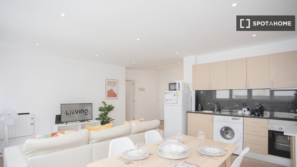 Apartment Porto, 1 bed, 55m² — photo 7